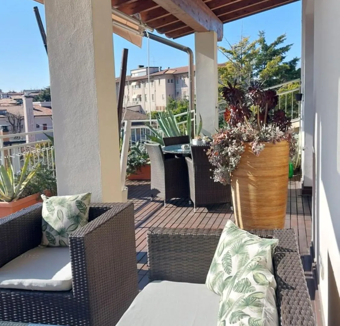 Villa Paola Desenzano del Garda Italie